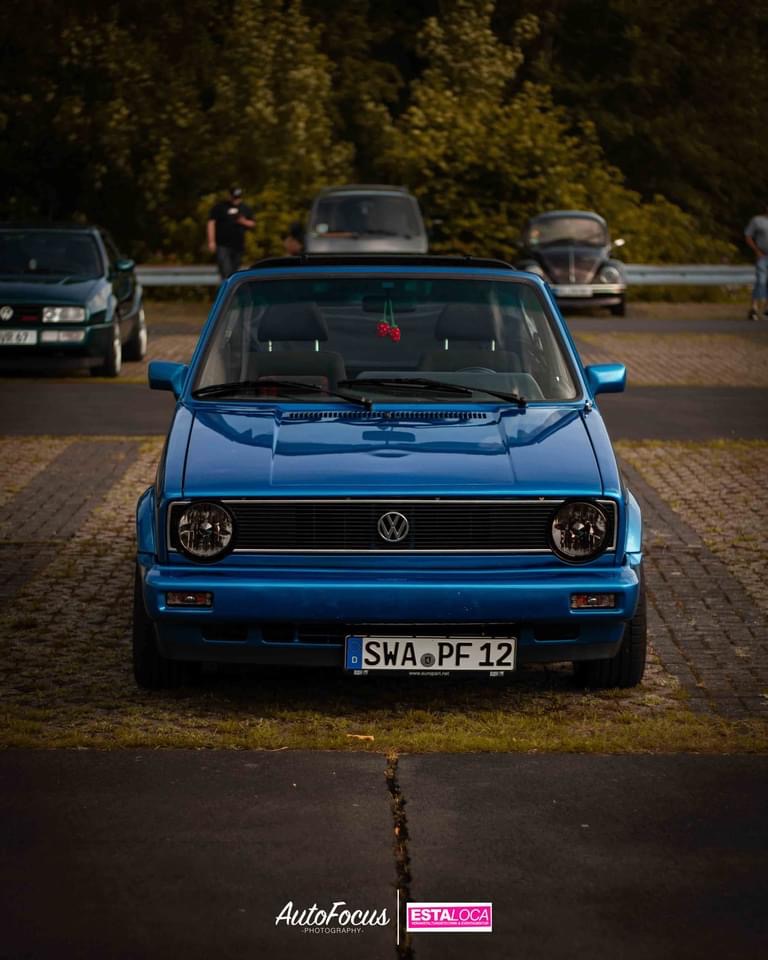 Cars and coffee @ ESTALOCA